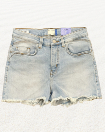 Short Carola - Benitta wash