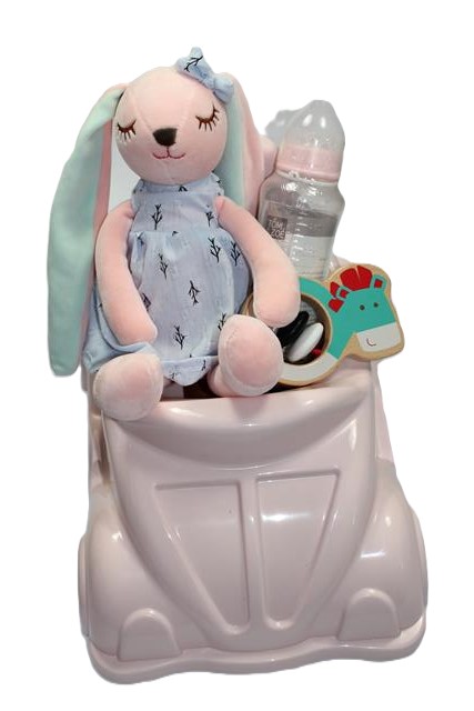 Babycadeau roze in Volkswagen kever