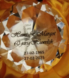 Grote Diamant van geslepen glas voor Huwelijksjubileum