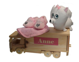 Houten geboorte  cadeau Anne met Babynaam