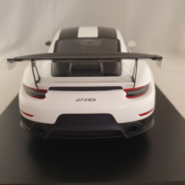 Porsche 911 991 GT2 RS Weissach Pack 2018 blanc 1:12 - Spark 12S022