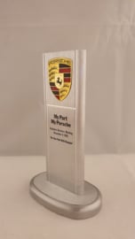 Porsche pylône de bureau avec logo - Employee Business Meeting