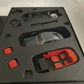 Porsche 911 (1964) La première 'Elfer' 1/43 à construire soi-même sous forme de livre