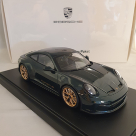 Porsche 992 GT3 Touring Racing Green Metallic  1:18 - WAP0211550PGT3