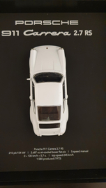 Porsche 911 Carrera 2.7 RS Blanc 3D Encadré dans une boîte d’ombre - échelle 1:37