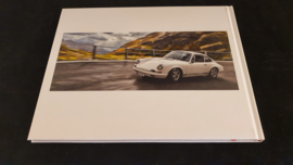 Porsche hardcover brochure 911R - Allemand