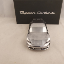 Porsche Taycan Sport Turismo Turbo S 2023 - Presse-papier