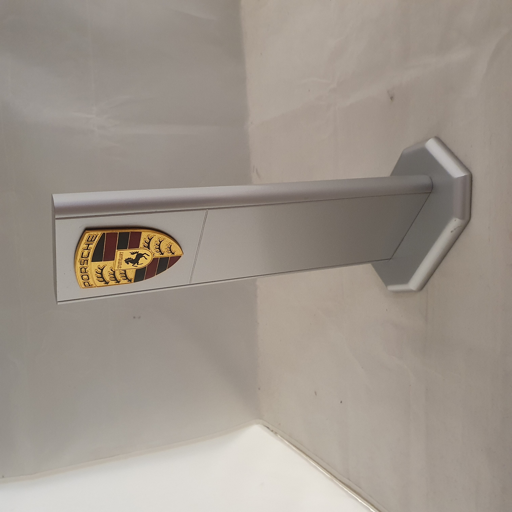 Porsche desktop pylon met logo - Porsche dealer edition