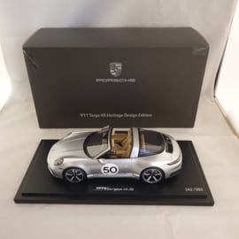 Porsche 911 (992) Targa 4S Heritage Design Edition GT Silver 1:18 Spark - WAP0219120MTRG