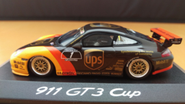 Porsche 911 996 GT3 Cup UPS Nr 1 Rockenfeller - Minichamps