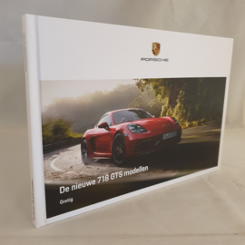 Porsche 718 Boxster / Cayman GTS Hardcover brochure 2018 WSLN1801000391