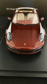 Porsche 911 (992) Targa 4S Heritage Design Edition Cherry red 1:18 Spark - WAP0219110MTRG