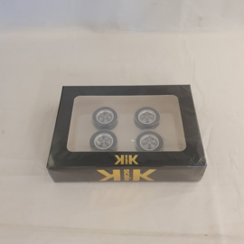 Set de 4 roues avec jantes Fuchs pour Porsche 911 de 1968 à 1988 Gris Métallique 1/18 KK-Scale KKDCACC014