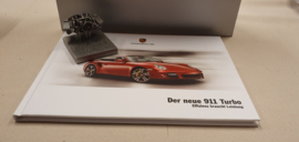 Porsche 911 997 Turbo motorblok Sculpture met VTG en Brochure