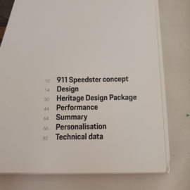 Porsche 911 992 Speedster Hardcover brochure 2019 WSLC1901000320