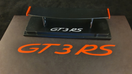 Porsche 911 997 GT3 RS Miniatur-Heckspoiler mit Fotos in der Besitzerbox