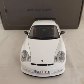 Porsche 911 996 GT3 RS wit/rood 1/18 AutoArt - WAP02160115