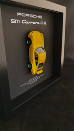 Porsche 911 Carrera 2.7 RS Jaune 3D Encadré dans une boîte d’ombre - échelle 1:37