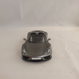 Porsche 918 Spyder gray - Bburago 1:24