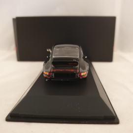 Porsche 911 Carrera RS 2.7 1973 Zwart/Rood 1:43 Spark - WAP0201160PRS2