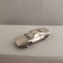 Porsche 904 GTS Pin - Silver