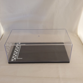 Vitrine met Pole-Position en Start / finish print 1/18 Triple9