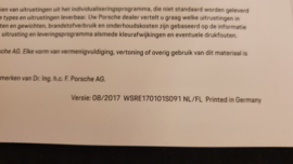 Porsche Cayenne brochure 2017 - NL - Met VR bril