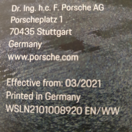 Porsche 718 Cayman GT4 Hardcover Brochure 2021 - EN