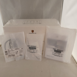Porsche PCCM Plus navigation system - 99664259000