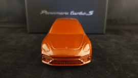 Porsche Panamera Turbo S Sport Turismo 2020 - Paperweight red metallic