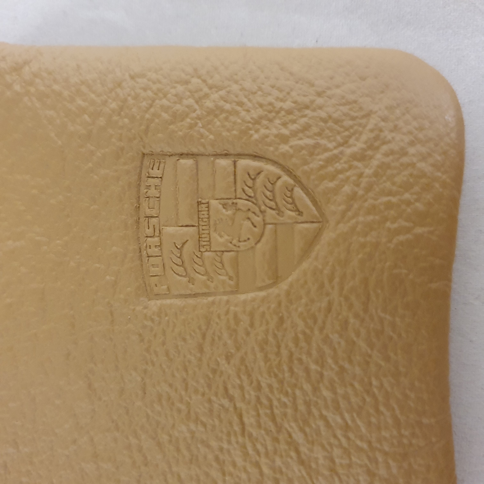 Porsche 911 sleuteletui leder - Cashmere Beige