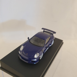 Spark Models 1:64 Porsche (991) GT3 RS 2016 Ultra Violet Purple – Y072 with Case
