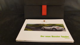 Porsche Boxster Spyder hardcover brochure en couverture VIP - 2009