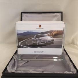 Porsche glazen bureau kalender 2024 - Dealer Editie