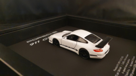 Porsche 911 997 GT3 RS Blanc 3D Encadré dans une boîte d’ombre - échelle 1:37