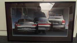 Porsche Generation 911 4S (996) Boxster S (986) und Cayenne Turbo Kunstwerk gerahmt mit Rücklichtbeleuchtung