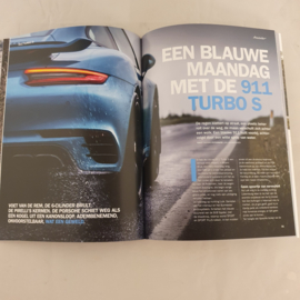 Porsche Insider Magazine Summer 2016 – Porsche 718 Boxster Cover + Original Historic Grand Prix Postcard – Mint Condition
