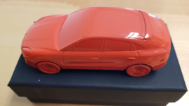 Porsche Cayenne  Coupe Turbo 2019 Lava Orange - Paperweight