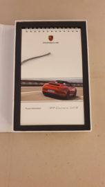 Porsche 911 991 Carrera GTS 2014 - Press information set with pen and USB stick