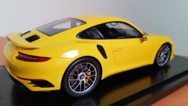 Porsche 911 (991 II) Turbo S - Racing Yellow