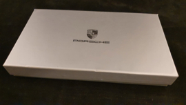 Porsche Leder Schutzhülle iPhone 10 / 7 / 6 - WAP0300200F