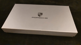 Porsche leren beschermhoes iPhone 10 / 7 / 6 - WAP0300200F