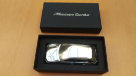 Porsche Macan Turbo 2014 - Paperweight