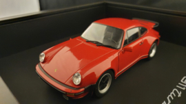 Porsche 911 930 3.0 Turbo 3D Framed in schaduwbox - schaal 1:24