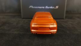 Porsche Panamera Turbo S Sport Turismo 2020 - Briefbeschwerer rot metallic