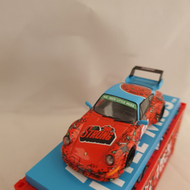 Porsche 911 964 RWB Mr. Men Little Miss in container 1/64 Tarmac - T64-037-MR
