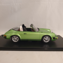 Porsche 911 3.0 SC Targa 1977 green 1/18 KK Scale KKDC180682