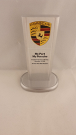 Porsche desktop pylon mit Logo - Employee Business Meeting