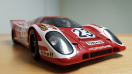 Porsche 917 Le Mans winner 1970 #23 - 1:18 Autoart