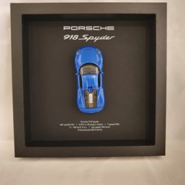 Porsche 918 Spyder Bleu 3D Encadré dans une boîte d’ombre - échelle 1:37
